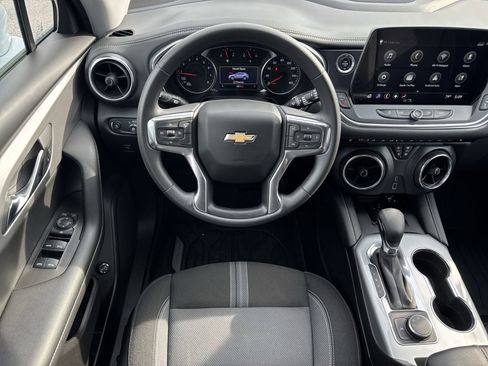 Used 2024 Chevrolet Blazer LT w/ Convenience Package image 28