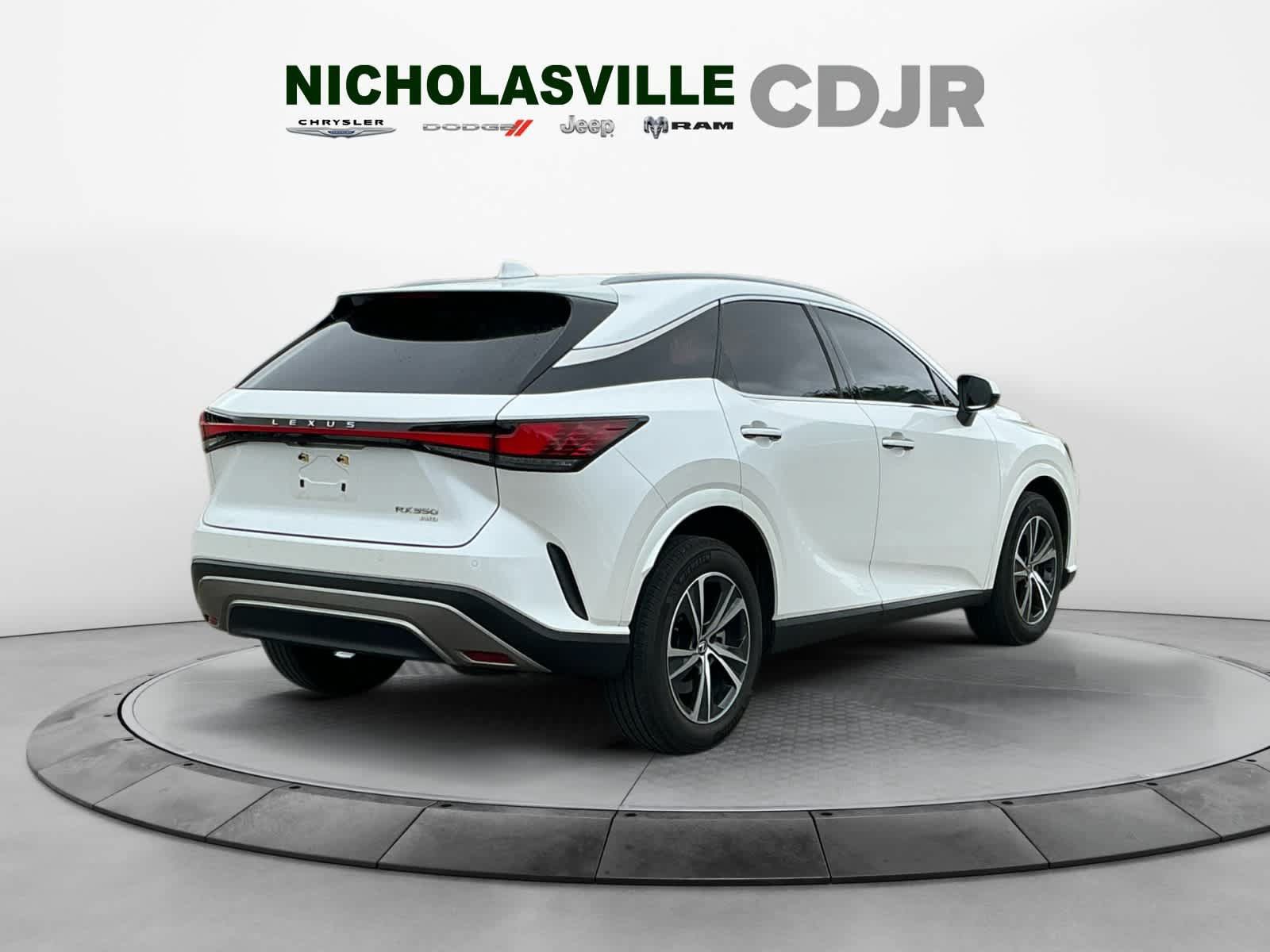 Used 2023 Lexus RX 350 Premium w/ Cold Area Package AWD/4WD image 5