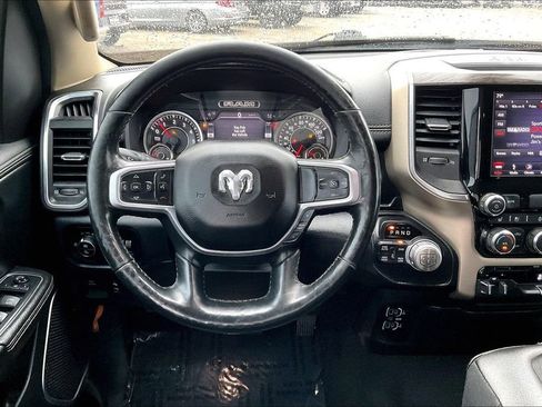 Used 2019 RAM 1500 Laramie AWD/4WD image 8