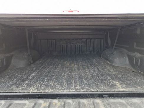 Used 2020 Toyota Tundra SR5 w/ SR5 Convenience Package AWD/4WD image 11