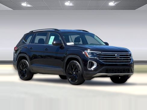 Used 2026 Volkswagen Atlas SE AWD/4WD image 7