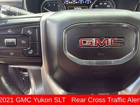Used 2021 GMC Yukon SLT w/ SLT Premium Package image 19