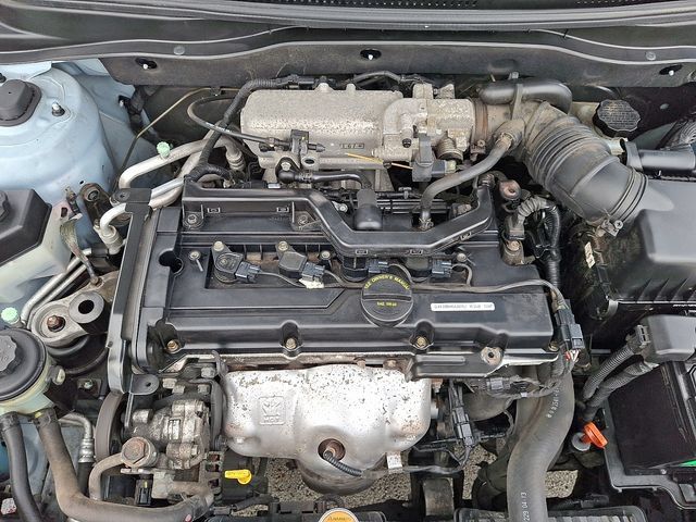 Used 2011 Hyundai Accent GLS FWD image 26