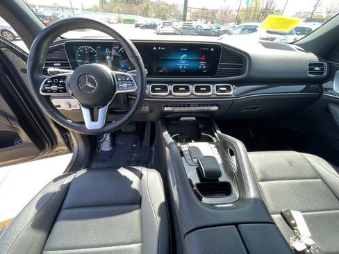 Used 2022 Mercedes-Benz GLE 350 4MATIC w/ Premium Package image 13
