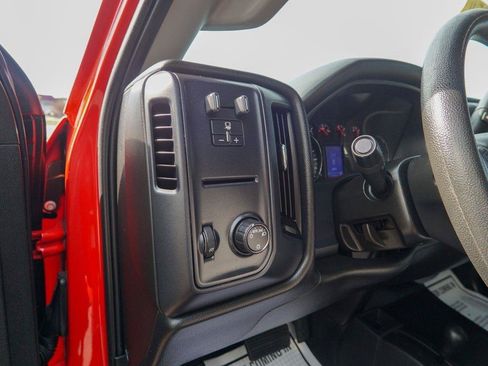 Used 2018 Chevrolet Silverado 3500 W/T w/ WT Convenience Package AWD/4WD image 18