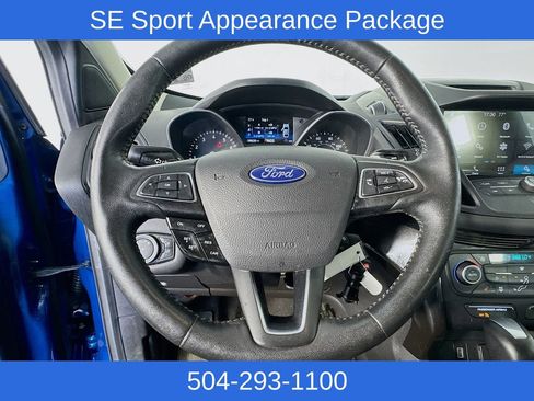 Used 2018 Ford Escape SE w/ SE Sport Appearance Package FWD image 10