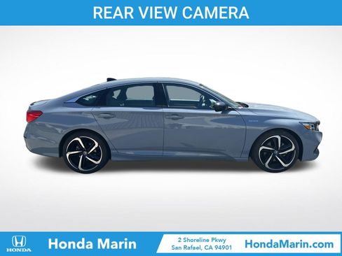 Used 2022 Honda Accord Sport image 3