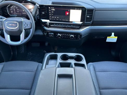 New 2026 GMC Sierra 2500 SLE w/ SLE Value Package; AWD/4WD image 11
