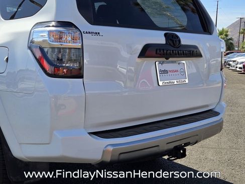 Used 2024 Toyota 4Runner TRD Off-Road Premium w/ Moonroof Package AWD/4WD image 5