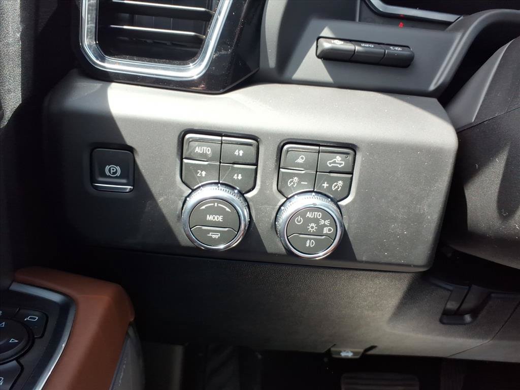 New 2026 GMC Sierra 2500 Denali Ultimate w/ Max Trailering Package AWD/4WD image 19