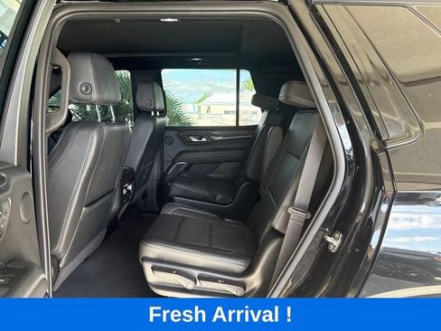 Used 2021 GMC Yukon Denali w/ Denali Premium Package RWD image 3