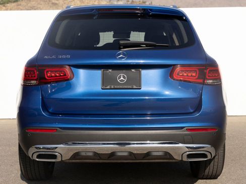 Used 2022 Mercedes-Benz GLC 300 image 9