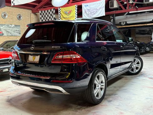 Used 2014 Mercedes-Benz ML 350 4MATIC w/ Premium 1 Package image 4