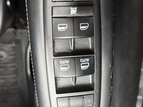 Used 2014 Jeep Grand Cherokee Limited AWD/4WD image 22