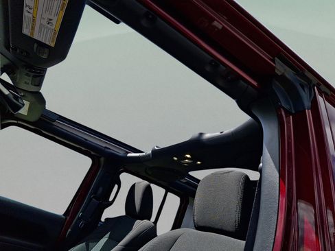 Certified 2022 Jeep Wrangler Unlimited Sport S w/ Sun And Sound Package image 15