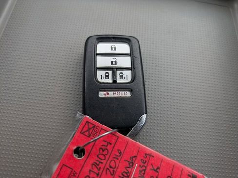 Used 2016 Honda Odyssey SE image 31