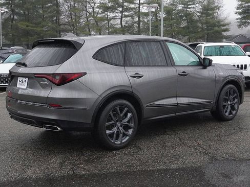 Used 2023 Acura MDX A-Spec image 13
