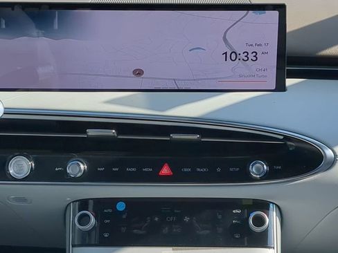 New 2026 Genesis GV70 2.5T Advanced image 16