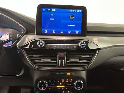 Used 2024 Ford Escape Active AWD/4WD image 23