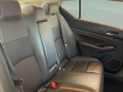 Used 2024 Nissan Altima 2.5 SR FWD image 34