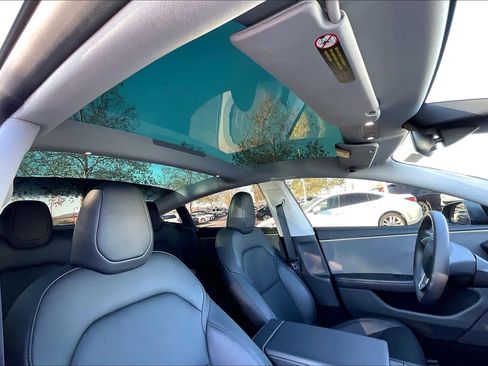 Used 2025 Tesla Model 3 Long Range image 24