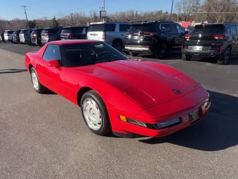 Used 1991 Chevrolet Corvette Convertible image 2