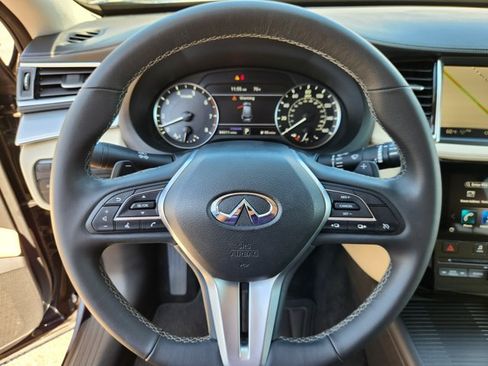 Certified 2020 INFINITI QX50 Luxe w/ Navigation Package AWD/4WD image 7