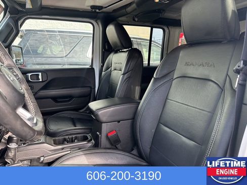 Used 2023 Jeep Wrangler Unlimited Sahara w/ Cold Weather Group image 18