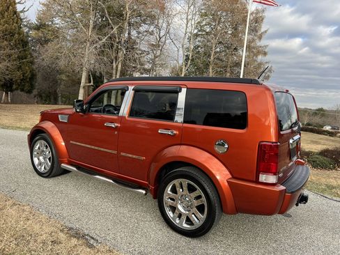 Used 2007 Dodge Nitro R/T image 7
