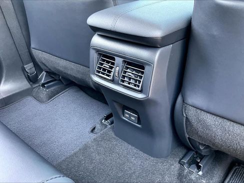 Used 2023 Toyota RAV4 XLE Premium FWD image 10