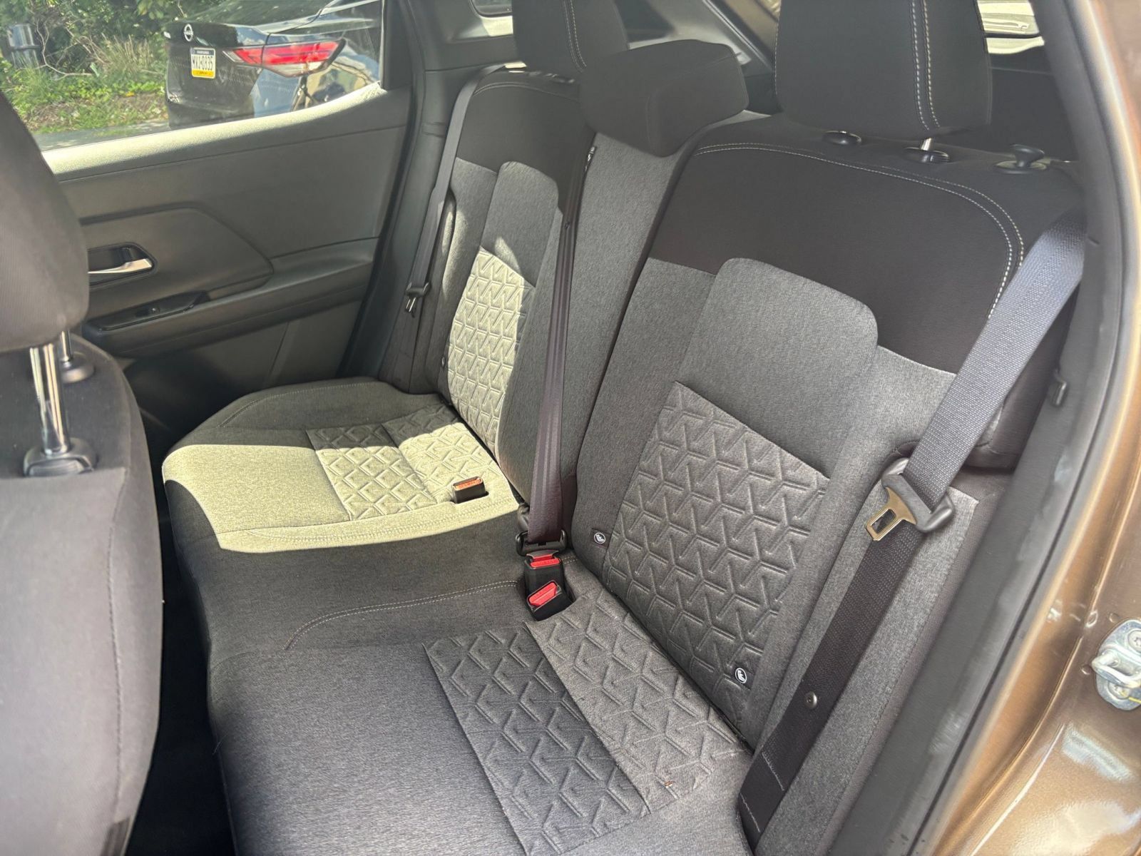 Used 2026 Nissan Kicks SV w/ Cold Weather Package FWD image 33