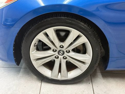 Used 2011 Hyundai Genesis 2.0T image 34