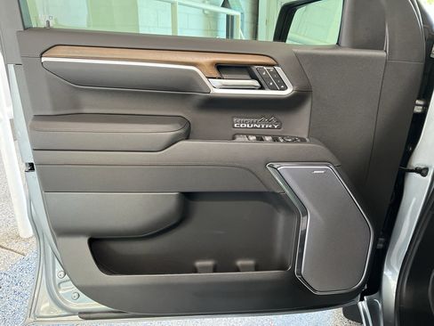 New 2026 Chevrolet Silverado 1500 High Country AWD/4WD image 29