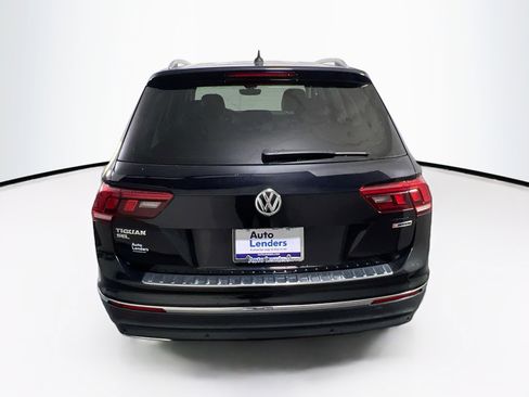 Used 2020 Volkswagen Tiguan SEL image 6