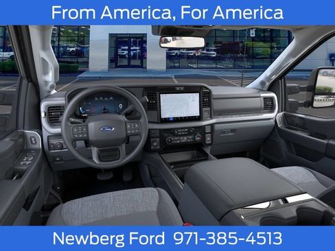 New 2026 Ford F250 XLT w/ XLT Premium Package AWD/4WD image 9