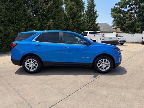 Used 2024 Chevrolet Equinox LT w/ LPO, Floor Liner Package FWD image 31