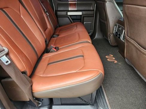 Used 2018 Ford F250 King Ranch w/ King Ranch Ultimate Package AWD/4WD image 31