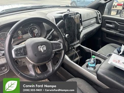 Used 2024 RAM 2500 Big Horn w/ Sport Appearance Package AWD/4WD image 10