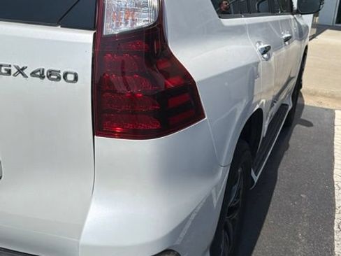 Used 2019 Lexus GX 460 Premium AWD/4WD image 6