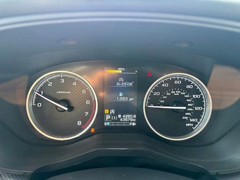 Used 2019 Subaru Forester Limited AWD/4WD image 18