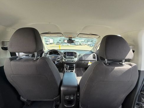 Used 2019 Chevrolet Colorado LT w/ LT Convenience Package RWD image 13