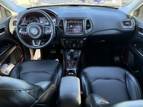 Used 2018 Jeep Compass Trailhawk w/ Leather Interior Group image 20