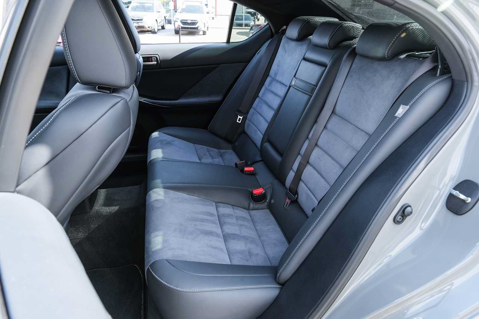 Used 2022 Lexus IS 500 RWD image 32