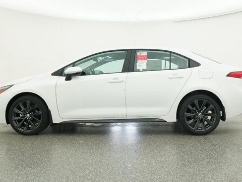 New 2026 Toyota Corolla SE image 16