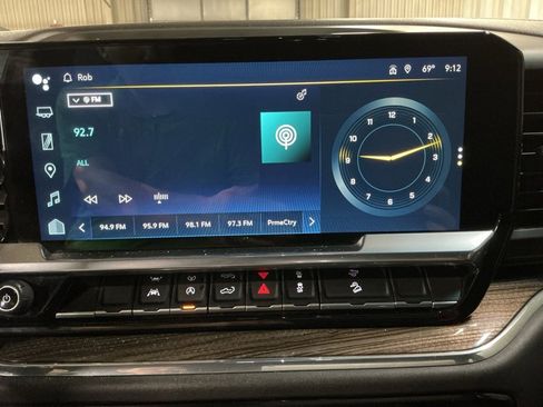 Used 2023 Chevrolet Silverado 1500 RST image 17