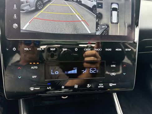 Used 2023 Hyundai Tucson Limited image 29