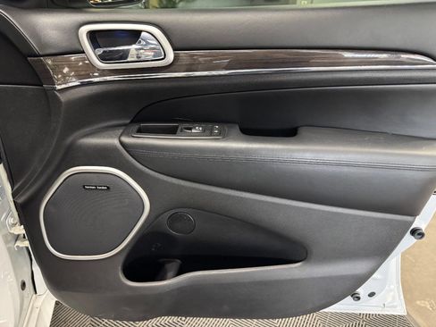 Used 2016 Jeep Grand Cherokee High Altitude image 59