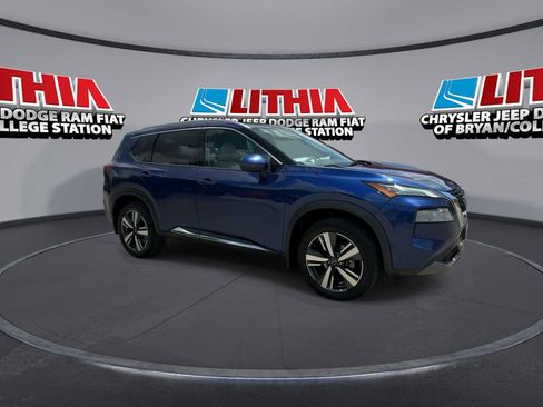 Used 2023 Nissan Rogue SL w/ SL Premium Package AWD/4WD image 9
