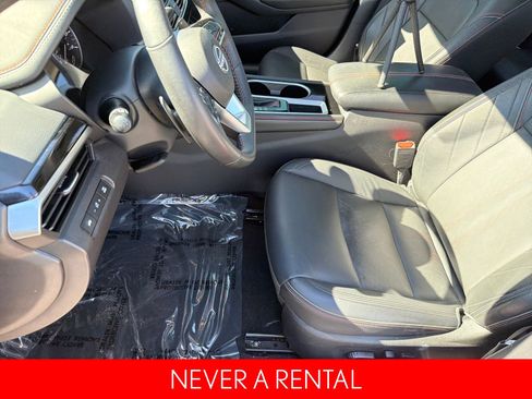 Certified 2024 Nissan Altima 2.5 SR w/ SR Premium Package image 12