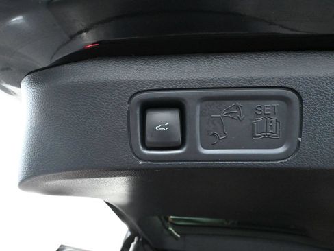 Used 2024 Ford Expedition Platinum AWD/4WD image 48